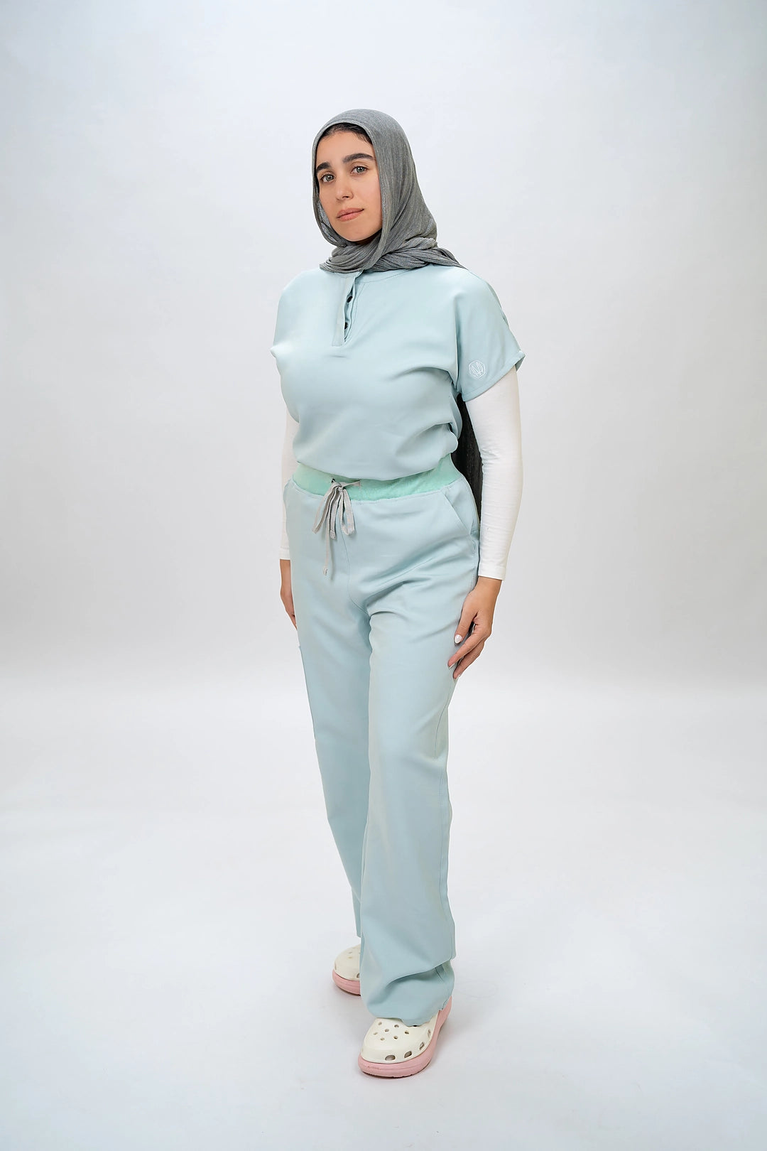 Female half collar aqua