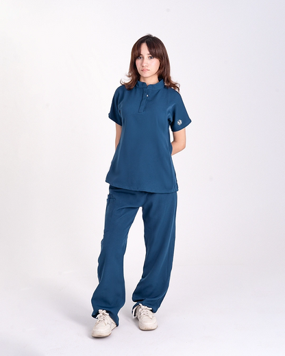 Female half collar Nile blue scrub
