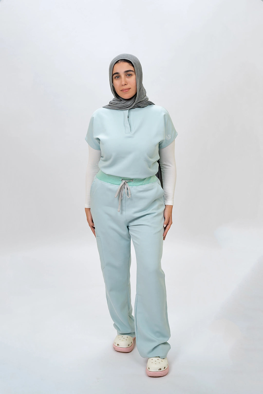 Female half collar aqua