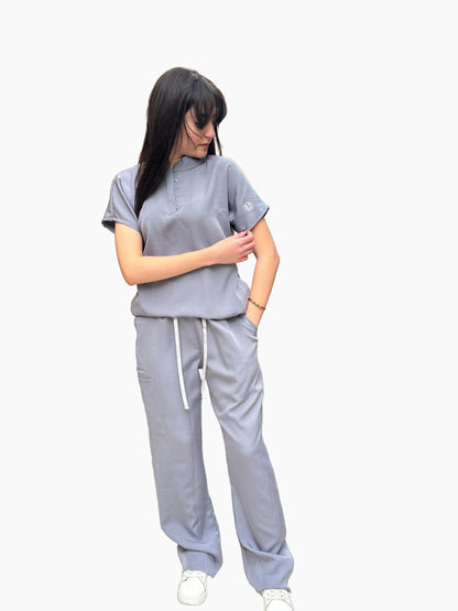 Female Half collar Gray scrub